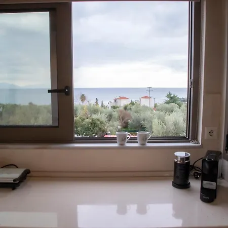 Blue Diamond Apartment *