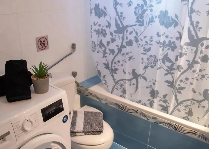 Apartment Blue Diamond Chrani